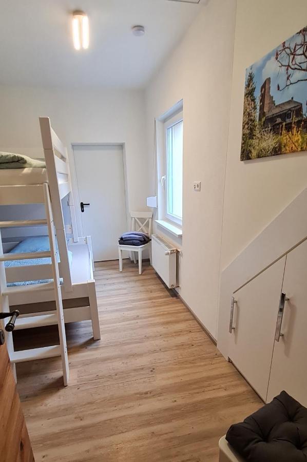 Ferienwohnung Am Fluss Klotten Exterior foto